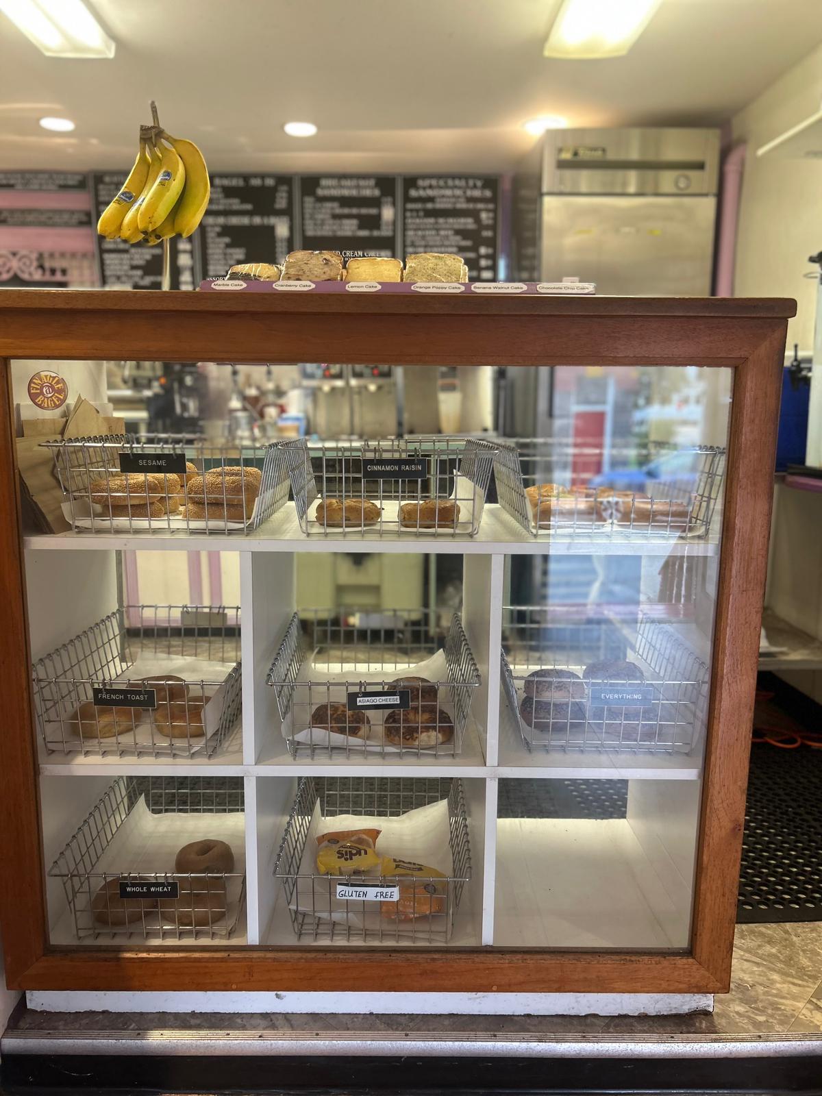 donuts-bass-best-coffee_vineyards-best-ice-cream