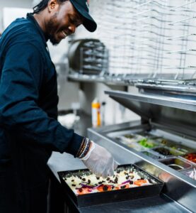 kitchen-help-island-slice-pizza