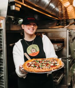 pizza-maker-island-slice-pizza